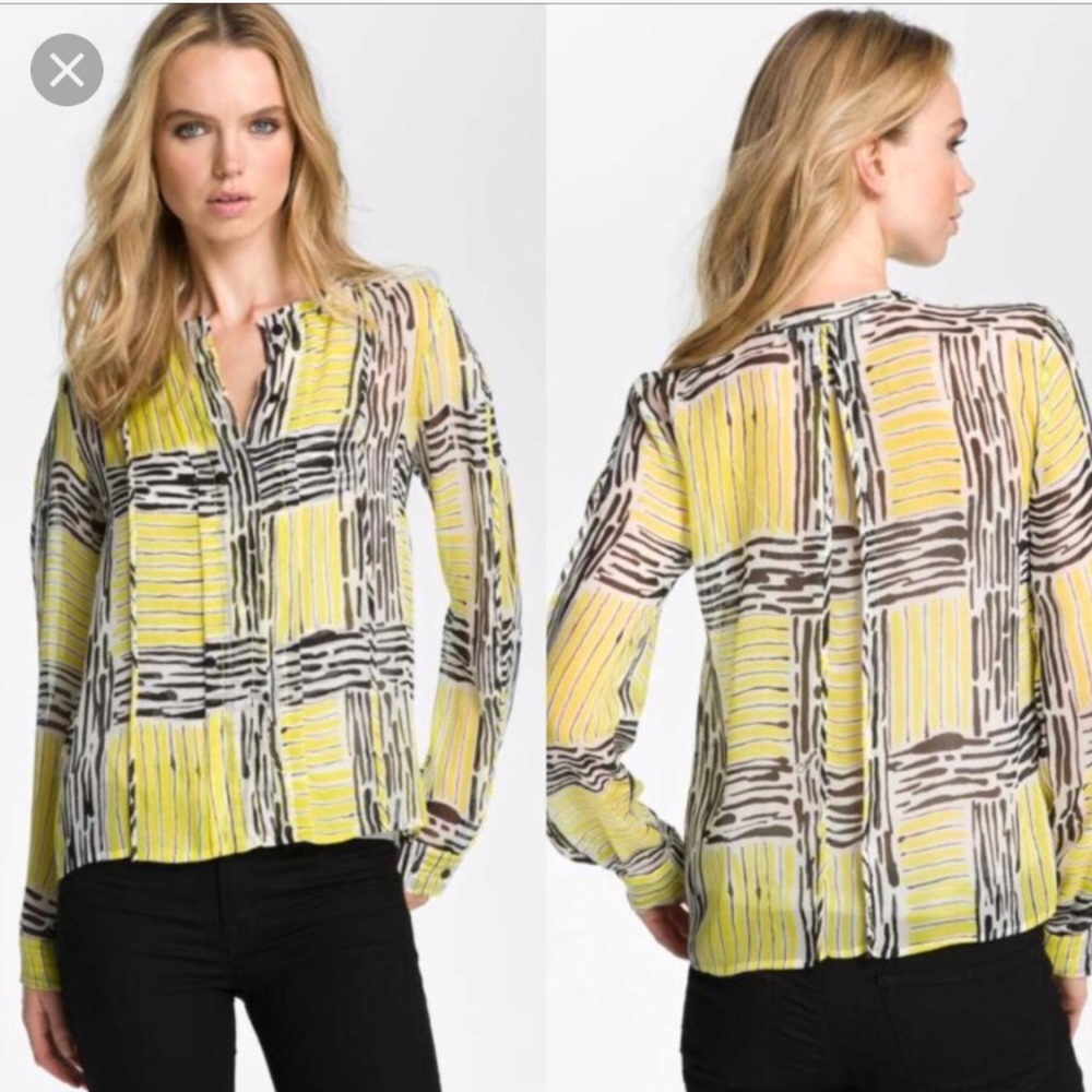 Diane Von Furstenberg blouse size 2